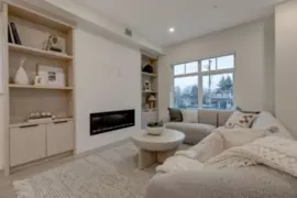 8 339 Keary Street, New Westminster, BC