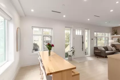 Breakfast Nook Photo of 1727 E 22nd Avenue, Vancouver, BC