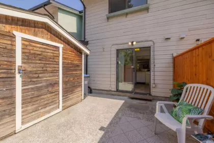 Swimming Pool Photo of 3455 Coast Meridian Road, Port Coquitlam, BC