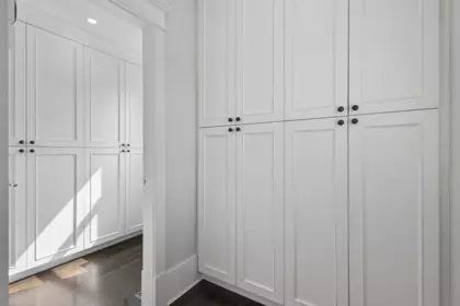 Guest Bathroom Photo of 1160 W 57th Avenue, Vancouver, BC