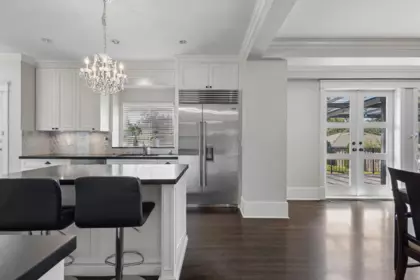 Kitchen Photo of 1160 W 57th Avenue, Vancouver, BC