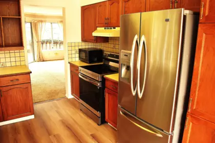 Kitchen Island Photo of 15 32659 George Ferguson, Abbotsford, Bc Way, Abbotsford, BC