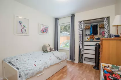 Bedroom 3 Photo of 11270 Harrison Street, Maple Ridge, BC