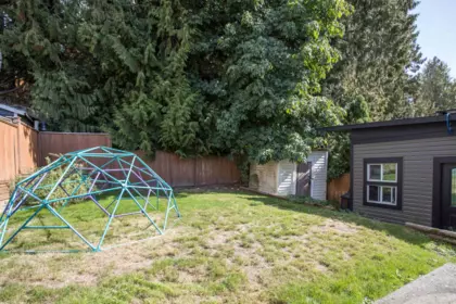 Mudroom Photo of 11270 Harrison Street, Maple Ridge, BC