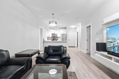 Entry Foyer Photo of 308 9015 120 Street, Delta, BC
