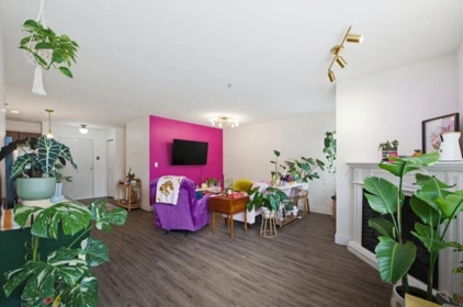 104 2581 Langdon Street, Abbotsford, BC, Abbotsford — Apartment/Condo for sale
