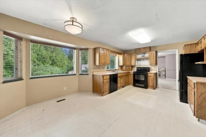 Primary Bedroom Photo of 21583 126 Avenue, Maple Ridge, BC