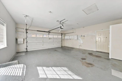 Swimming Pool Photo of 21583 126 Avenue, Maple Ridge, BC