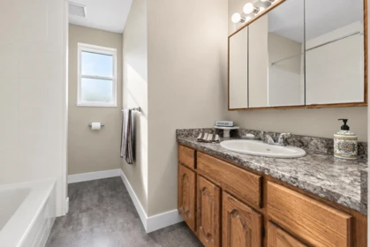 Guest Bathroom Photo of 14287 73a Avenue, Surrey, BC