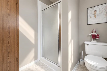 Hallway Photo of 14287 73a Avenue, Surrey, BC