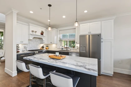Kitchen Island Photo of 19 9235 Mcbride Street, Langley, BC