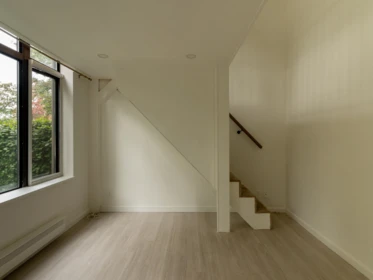 Entry Foyer Photo of TH10 2355 Madison Avenue, Burnaby, BC