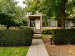TH10 2355 Madison Avenue, Burnaby, BC