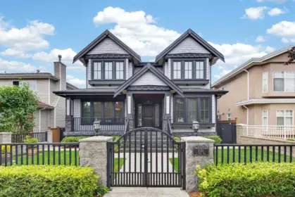 Exterior Rear Photo of 1010 E 55th Avenue, Vancouver, BC