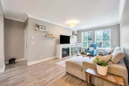 202 5430 201 Street, Langley, BC, Langley — Apartment/Condo for sale
