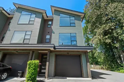 1 520 Hot Springs Road, Harrison Hot Springs, BC, Harrison hot springs — Townhouse for sale