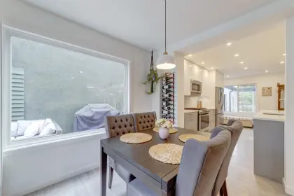 3024 Maplebrook Place, Coquitlam, BC, Coquitlam — Half Duplex for sale