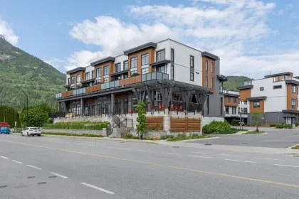 101 39767 Government Road, Squamish, BC, Squamish — Other for sale
