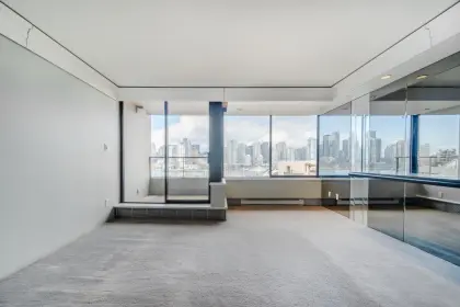 522 666 Leg In Boot Square, Vancouver, BC, Vancouver — Apartment/Condo for sale
