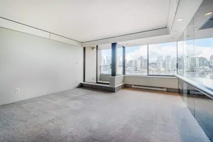 522 666 Leg In Boot Square, Vancouver, BC, Vancouver — Apartment/Condo for sale