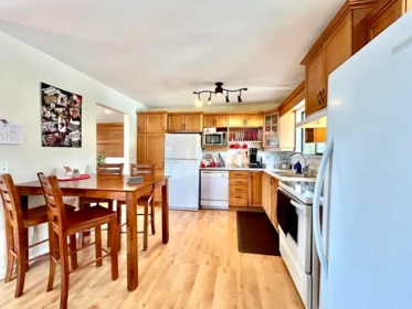 740 Maplewood Lane, Gibsons, BC, Gibsons — Single Family Residence for sale