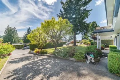 5485 Monarch Street, Burnaby, BC, Burnaby — Single Family Residence for sale