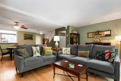 8163 Forest Grove Drive, Burnaby, BC, Burnaby — Townhouse for sale