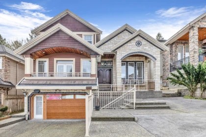 15076 70 Avenue, Surrey, BC, Surrey — Single Family Residence for sale