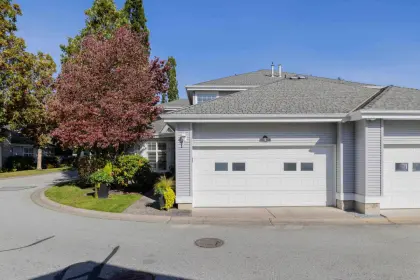 3 20770 97b Avenue, Langley, BC, Langley — Townhouse for sale