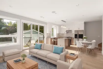 2198 E 19th Avenue, Vancouver, BC, Vancouver — Half Duplex for sale