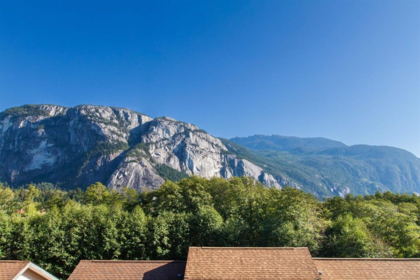 411 1212 Main Street, Squamish, BC, Squamish — Apartment/Condo for sale