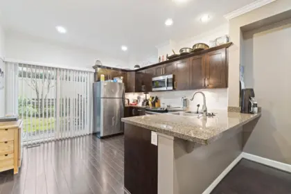 10 15192 62a Avenue, Surrey, BC, Surrey — Townhouse for sale