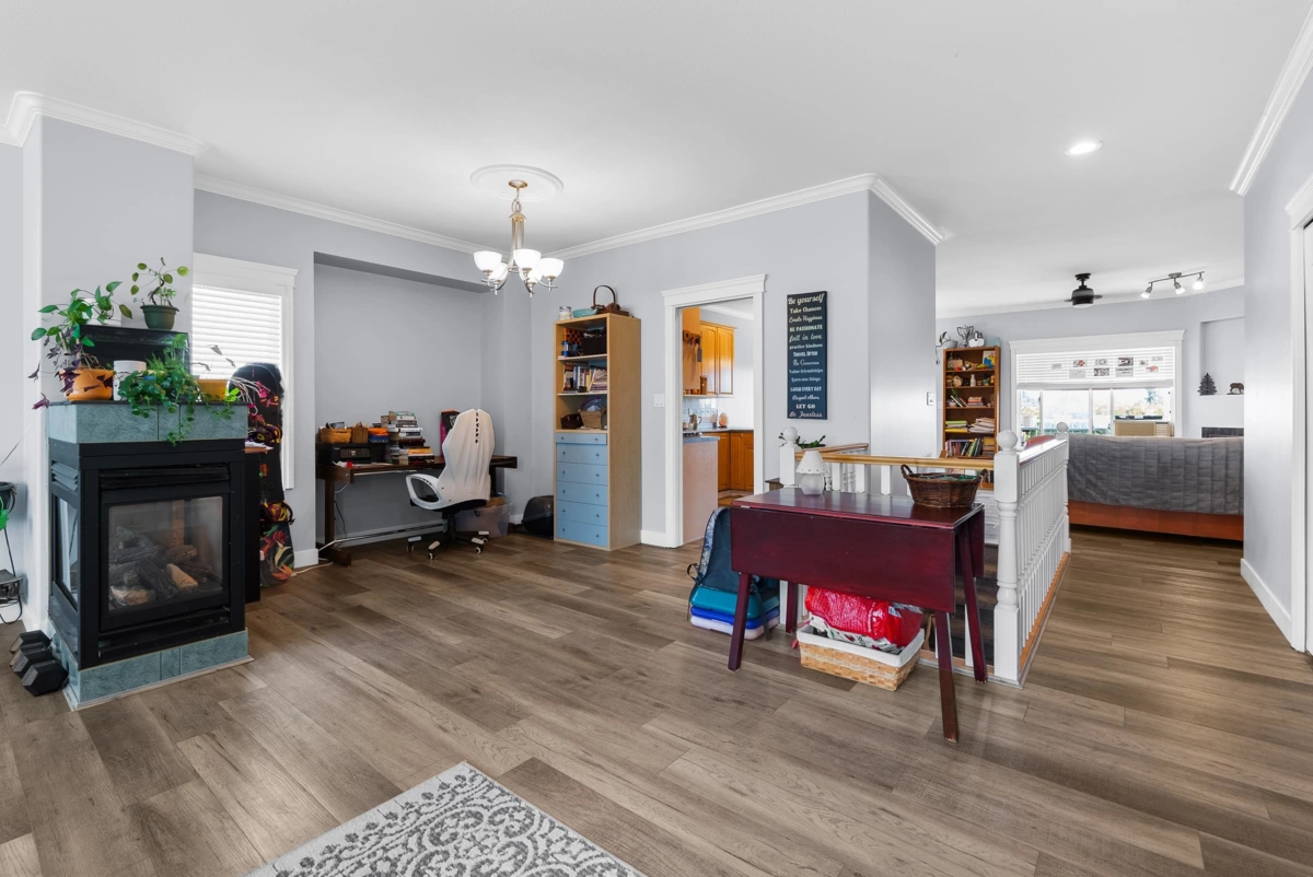 Dining Area Photo of 33720 Grewall Crescent, Mission, BC