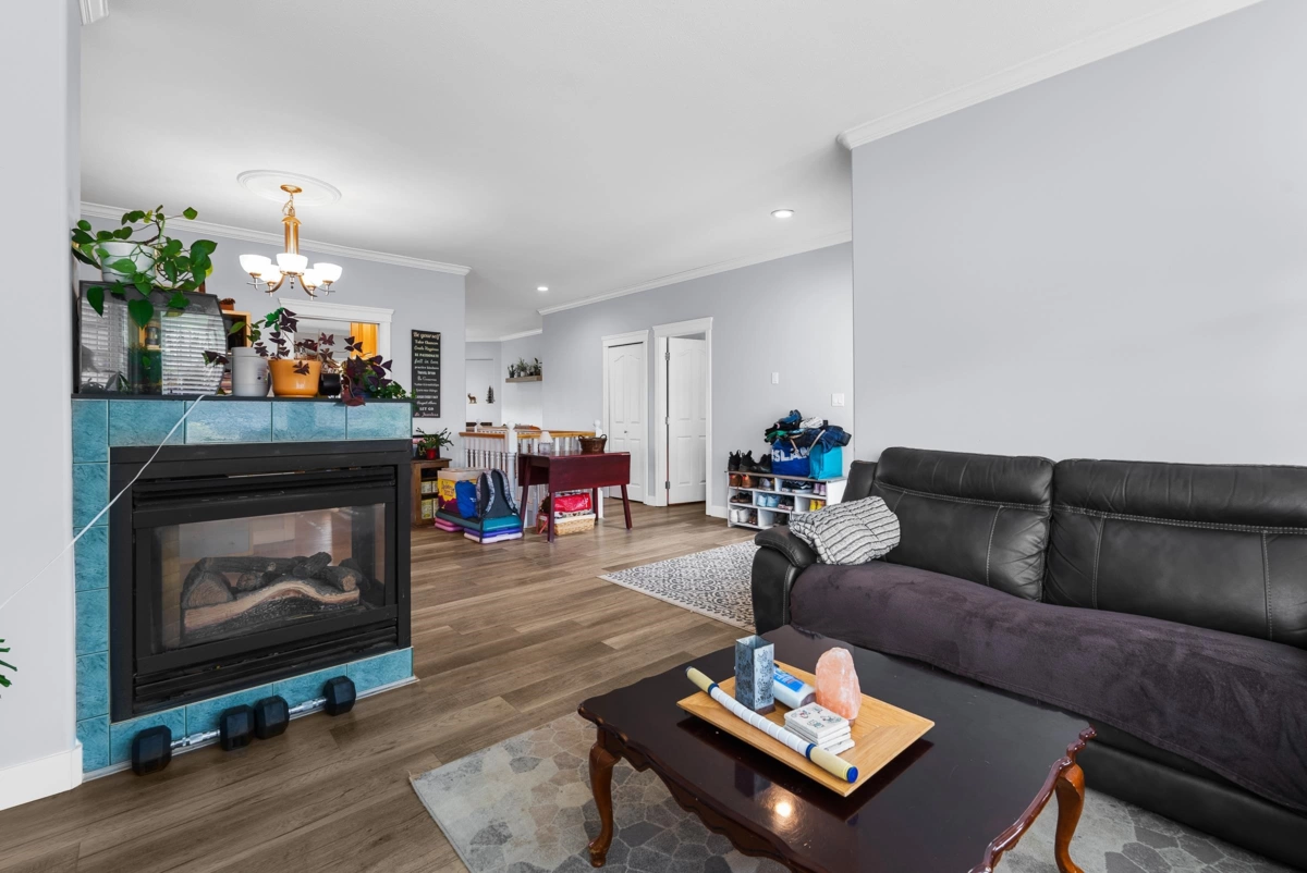 Pantry Photo of 33720 Grewall Crescent, Mission, BC