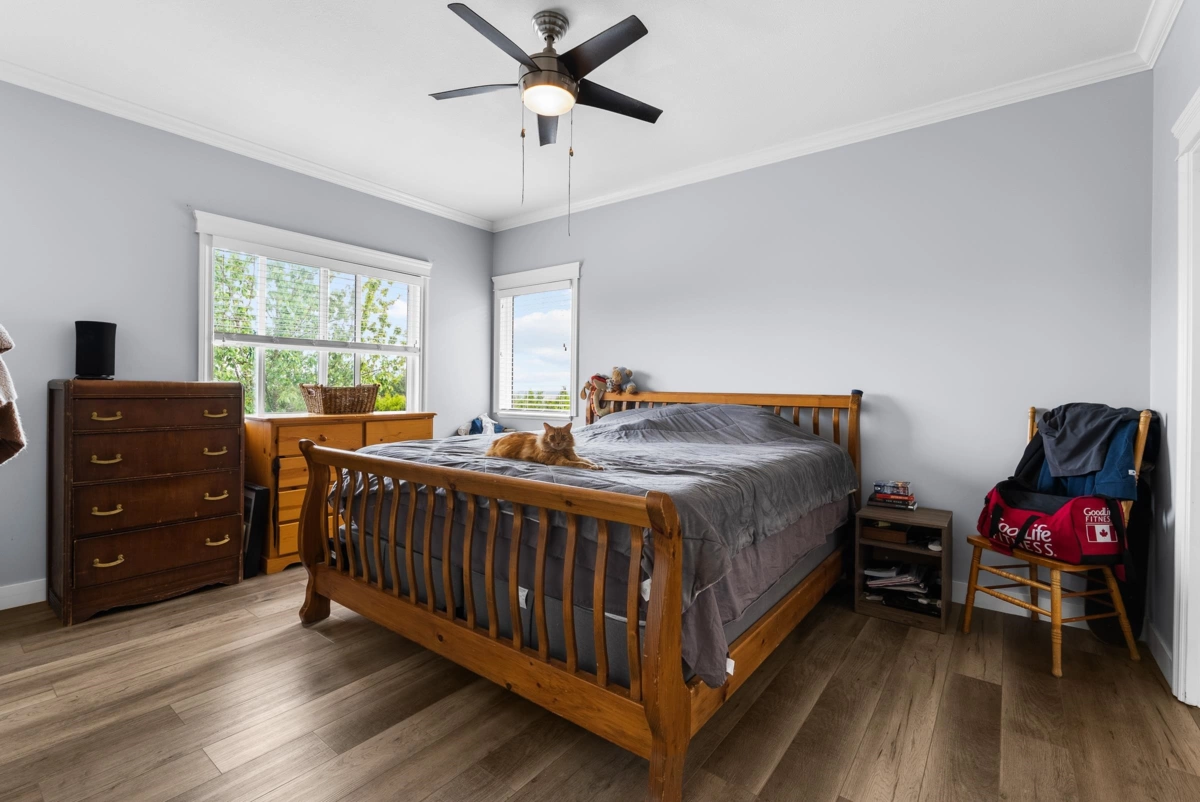 Powder Room Photo of 33720 Grewall Crescent, Mission, BC