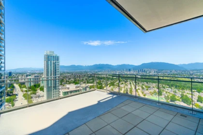 3802 4688 Kingsway, Burnaby, BC, Burnaby — Apartment/Condo for sale