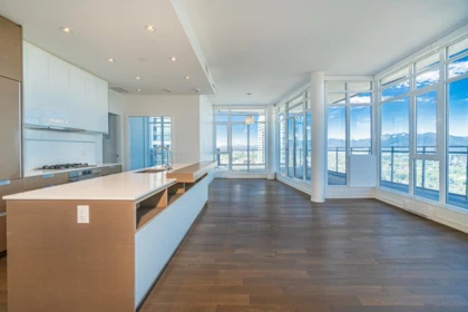 3802 4688 Kingsway, Burnaby, BC, Burnaby — Apartment/Condo for sale