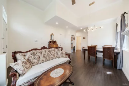 5676 Rumble Street, Burnaby, BC, Burnaby — Half Duplex for sale