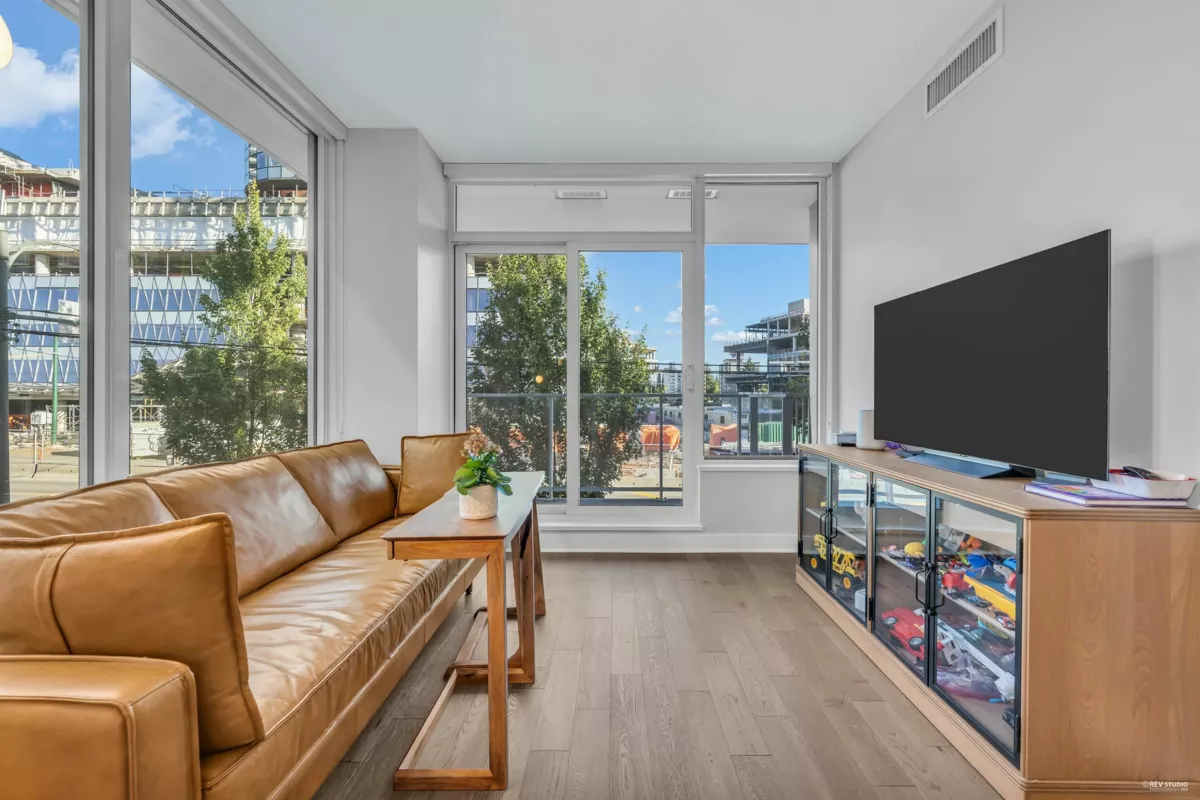 Exterior Rear Photo of 211 677 W 41st Avenue, Vancouver, BC