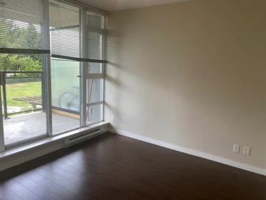 205 555 Delestre Avenue, Coquitlam, BC, Coquitlam — Apartment/Condo for sale