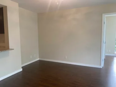 205 555 Delestre Avenue, Coquitlam, BC, Coquitlam — Apartment/Condo for sale