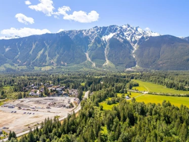 Office / Den Photo of 6 7362 E Pemberton Farm Road, Pemberton, BC