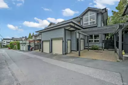 3 651 W 14th Street, North Vancouver, BC, North Vancouver — Half Duplex for sale