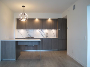 2210 6463 Silver Avenue, Burnaby, BC, Burnaby — Apartment/Condo for sale