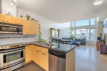 416 33538 Marshall Road, Abbotsford, BC, Abbotsford — Apartment/Condo for sale