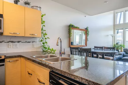 416 33538 Marshall Road, Abbotsford, BC, Abbotsford — Apartment/Condo for sale