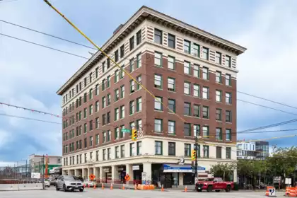 305 175 E Broadway, Vancouver, BC, Vancouver — Apartment/Condo for sale