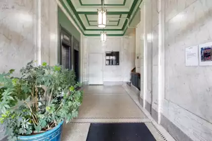 305 175 E Broadway, Vancouver, BC, Vancouver — Apartment/Condo for sale