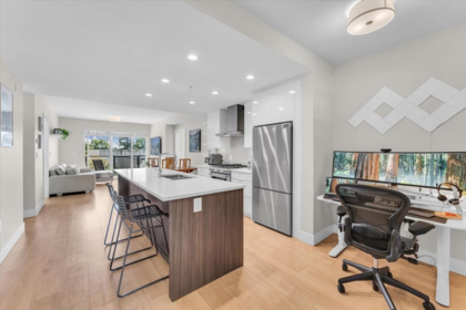 211 1496 Charlotte Road, North Vancouver, BC, North Vancouver — Apartment/Condo for sale