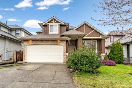 16955 84 Avenue, Surrey, BC, Surrey — Single Family Residence for sale